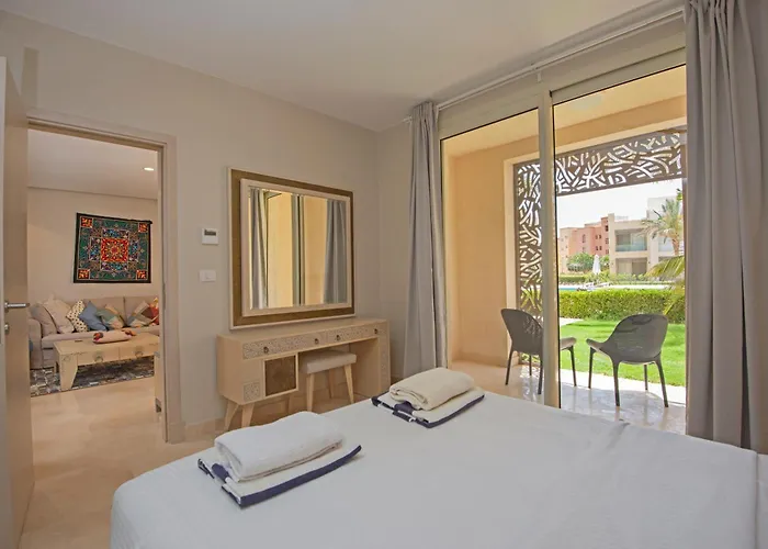 Апартаменты Ollystays - Walk To & Pool, Free Access, Mangroovy 1br ! *